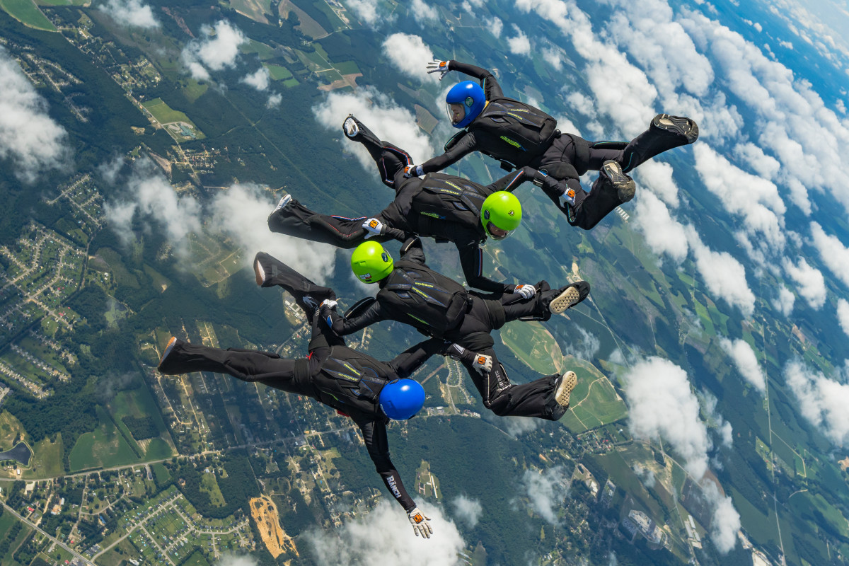 Skydiving Pro Brenn Richards on Elite Training, Skydiving's Evolvement ...